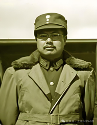 新四军政委饶漱石.png